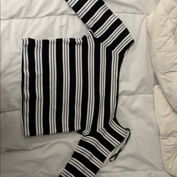 off the shoulder striped top - Picture 2 of 2